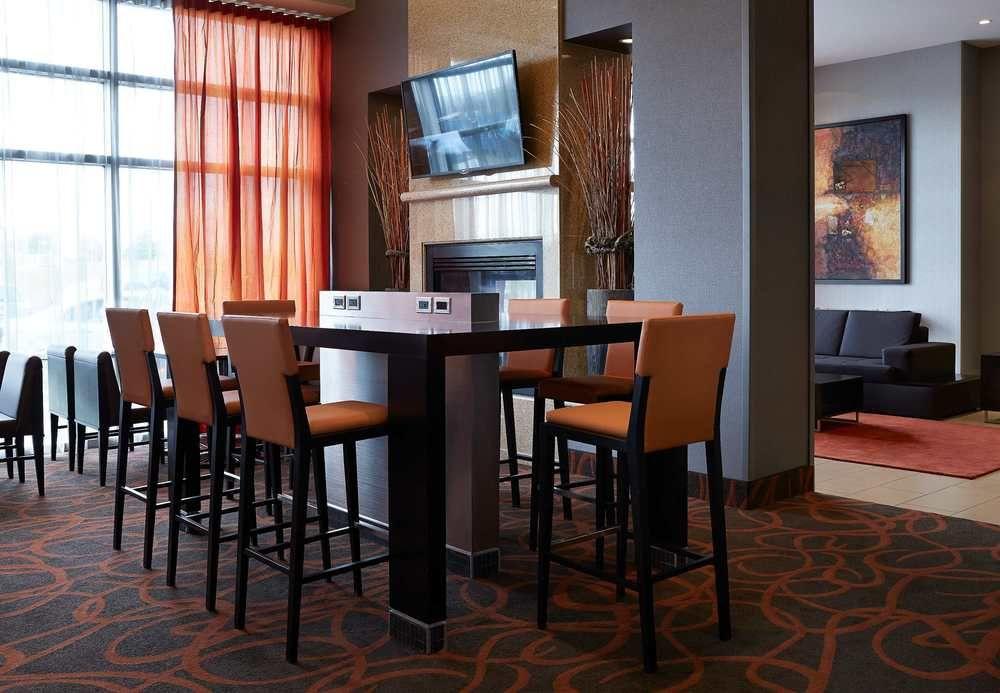 דורבאל Residence Inn By Marriott Montreal Airport מראה חיצוני תמונה