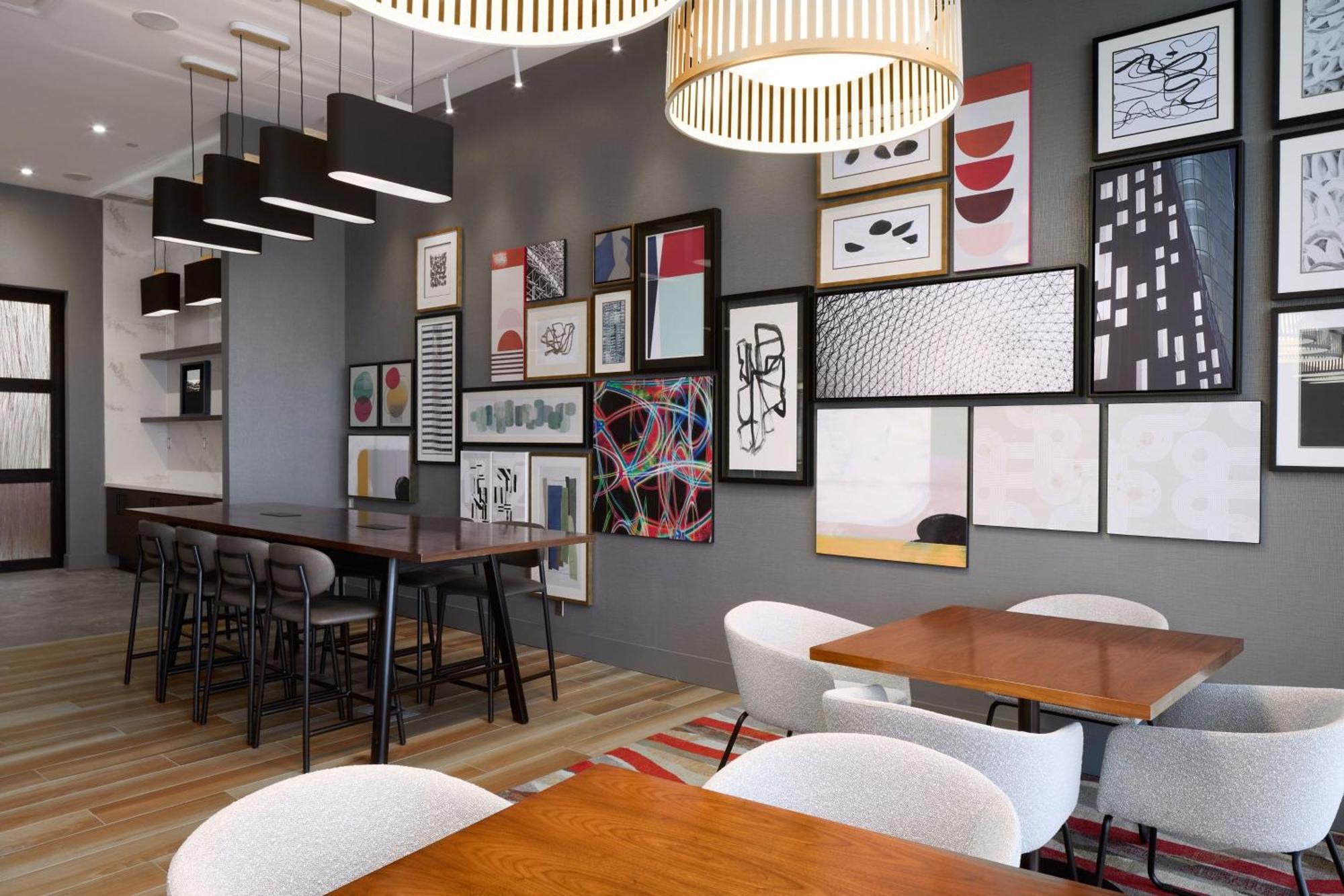 דורבאל Residence Inn By Marriott Montreal Airport מראה חיצוני תמונה