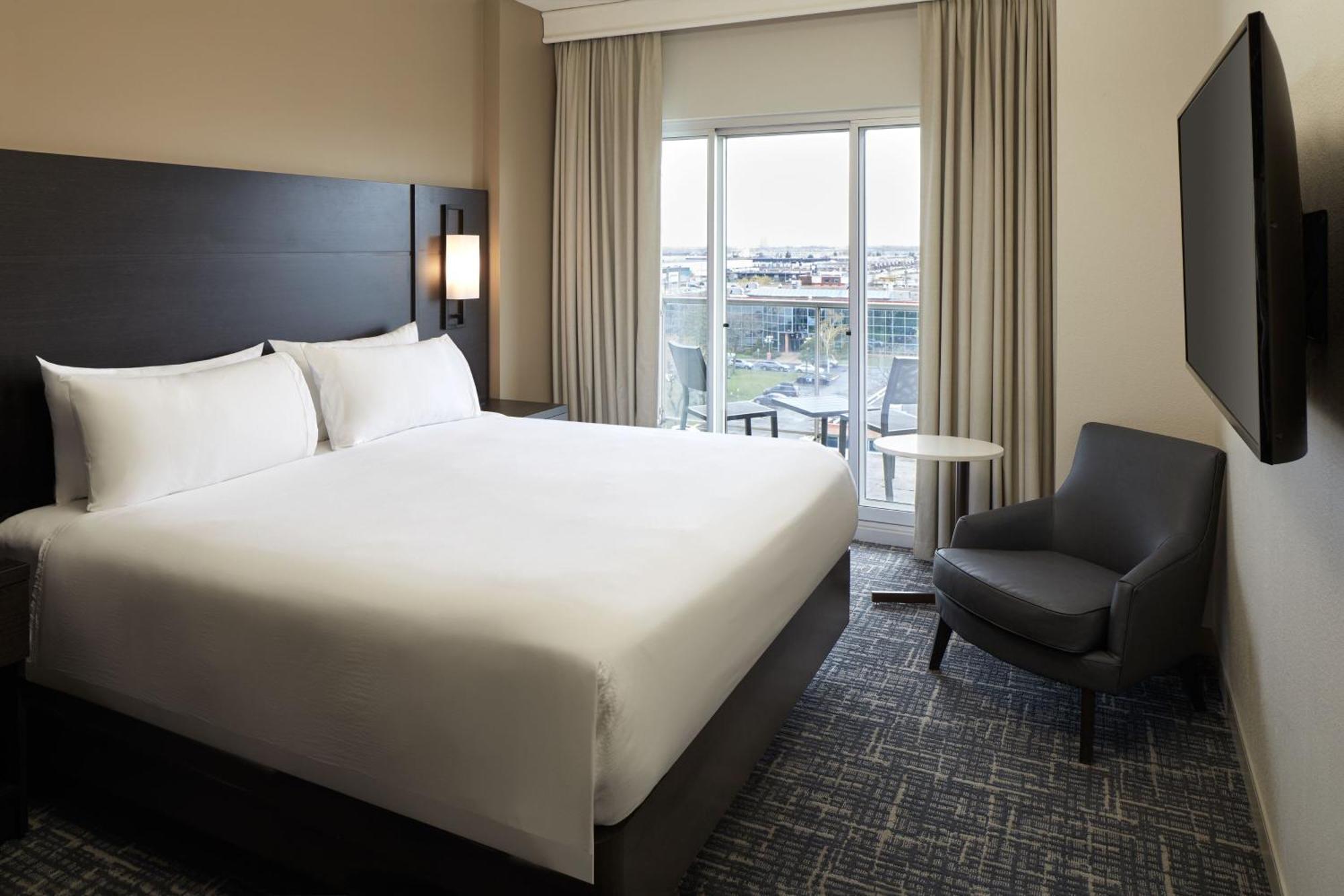 דורבאל Residence Inn By Marriott Montreal Airport מראה חיצוני תמונה
