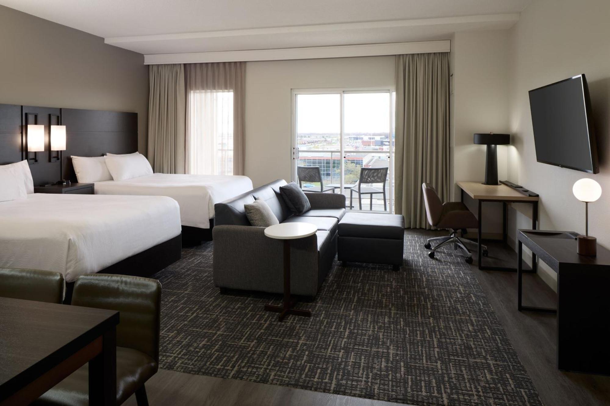 דורבאל Residence Inn By Marriott Montreal Airport מראה חיצוני תמונה